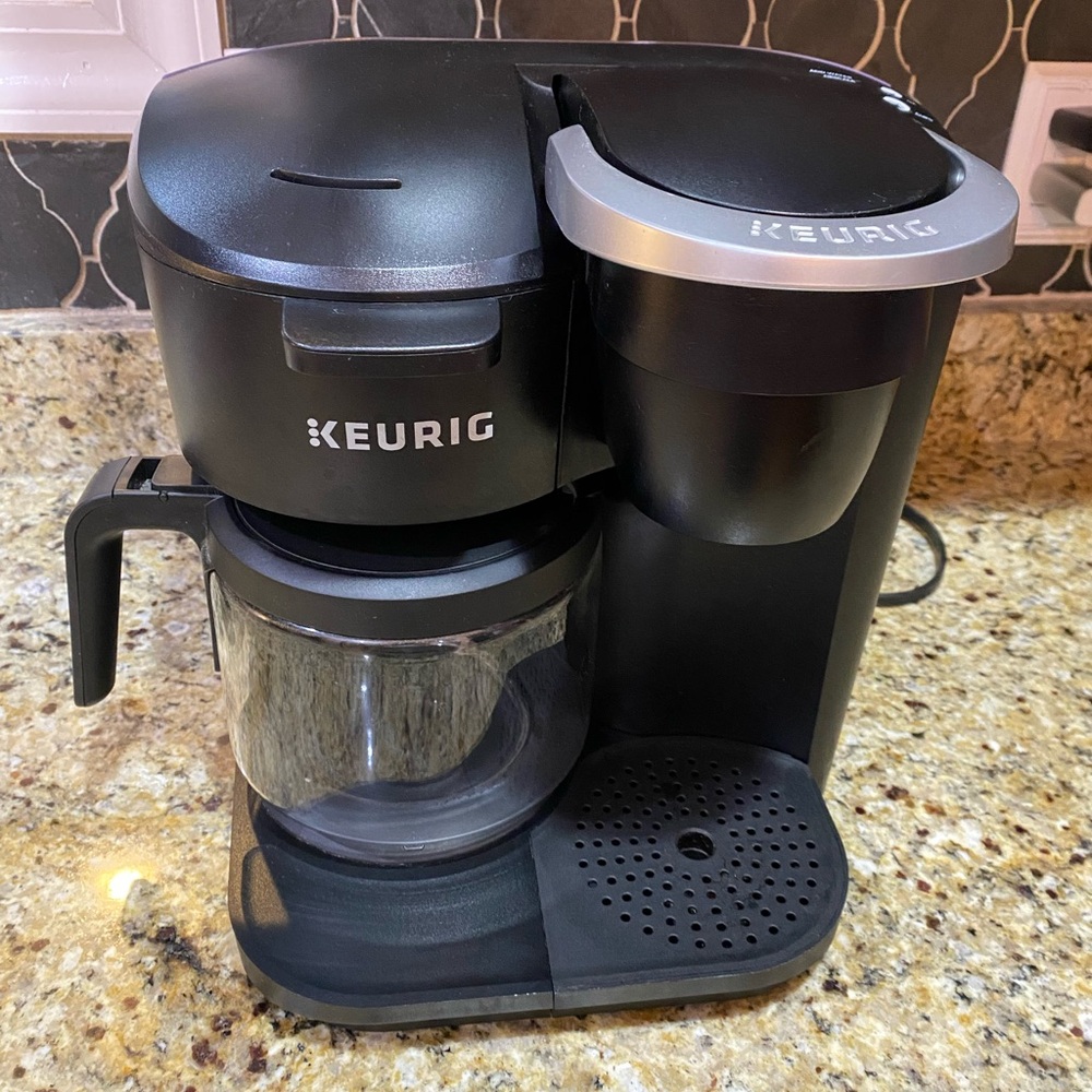 Keurig Black Dual Coffee Brewer
